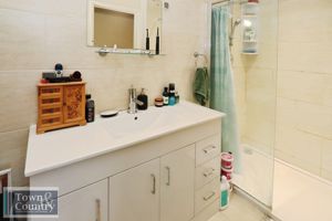 RED BARN ROAD- click for photo gallery